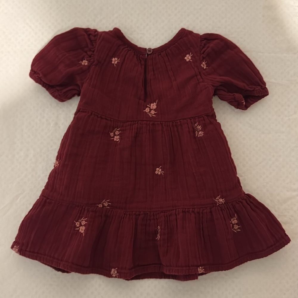 Dress - Picture 2 of 2